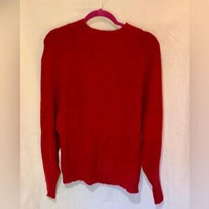 GAP small/tall red sweater-like new condition!